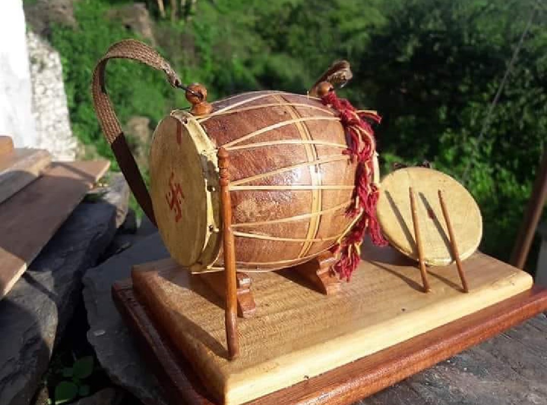 Dhol and Damau